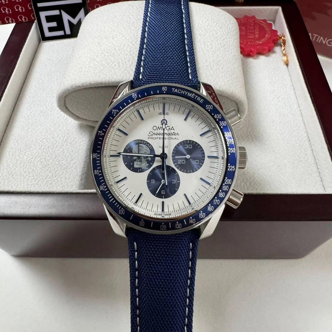 Speedmaster Blue Edition – White/Blue | Chronograph 42mm