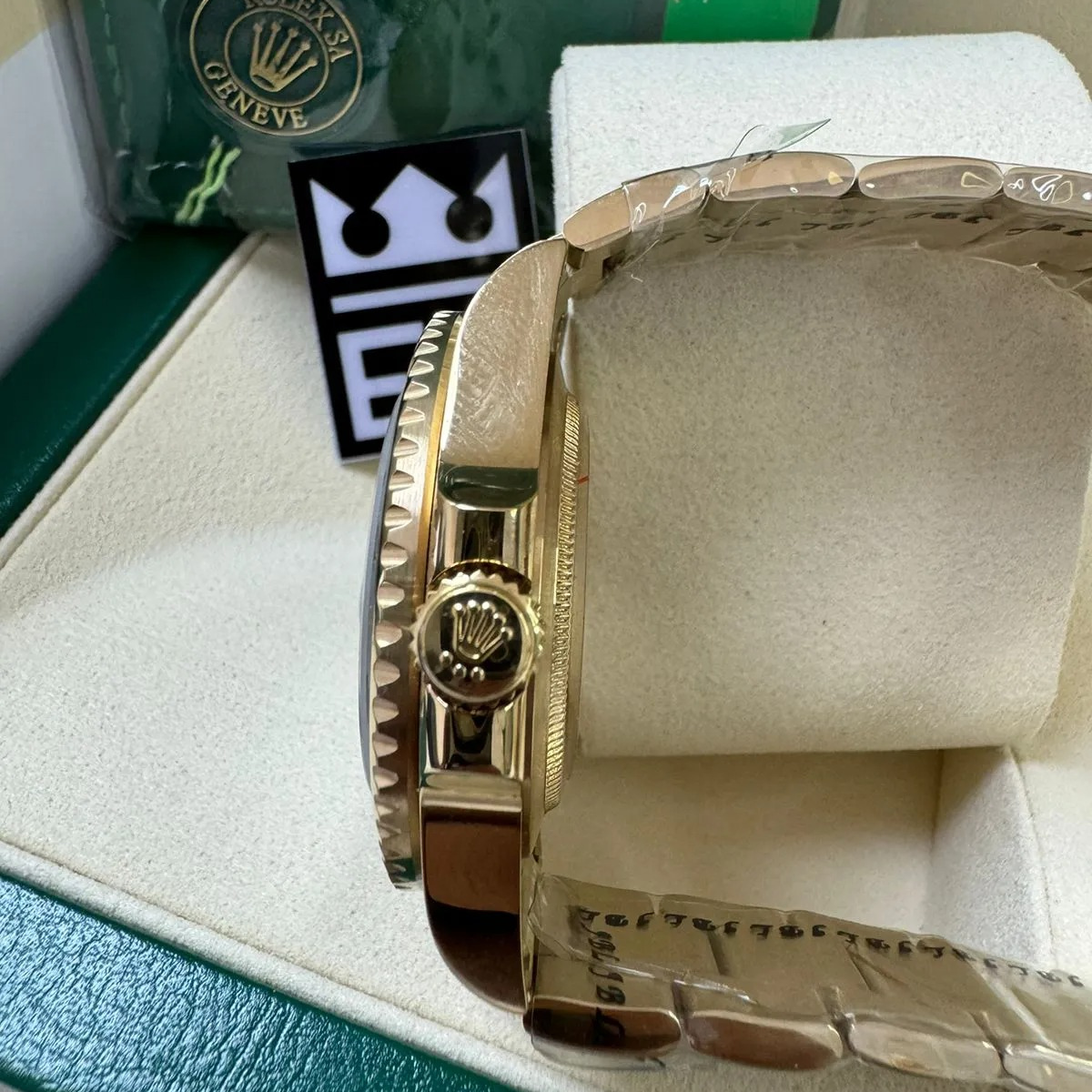 RX GMT-Master II 116713 LN – Gold and Steel Edition