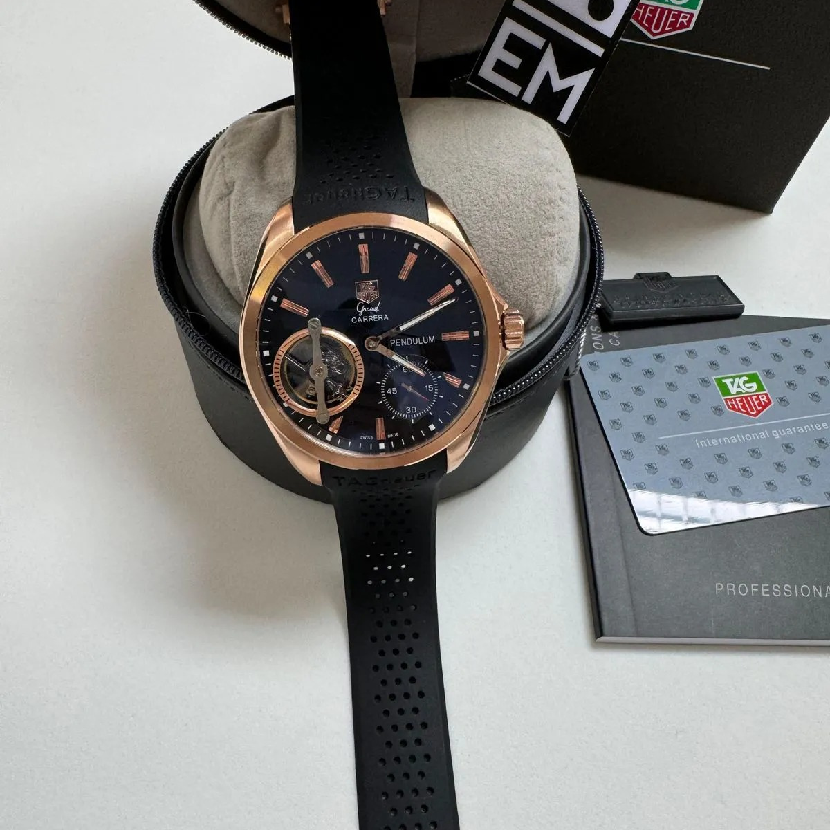 TH Carrera Pendulum Rose Gold – Black Dial TAG Heuer