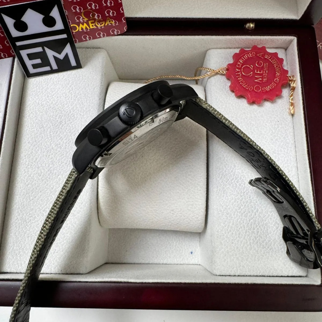 Speedmaster Dark Edition – Black/Khaki | Chronograph Omega