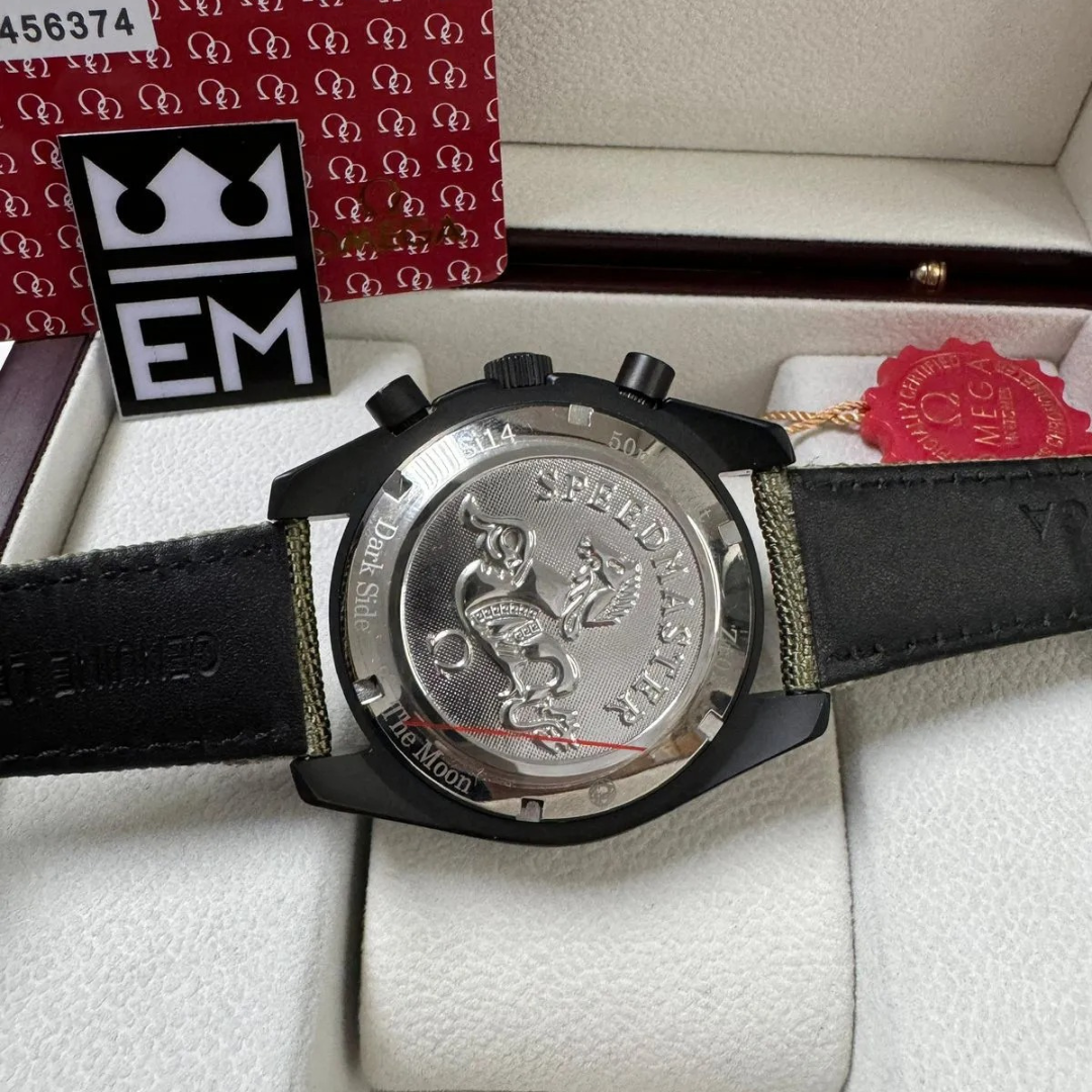 Speedmaster Dark Edition – Black/Khaki | Chronograph Omega
