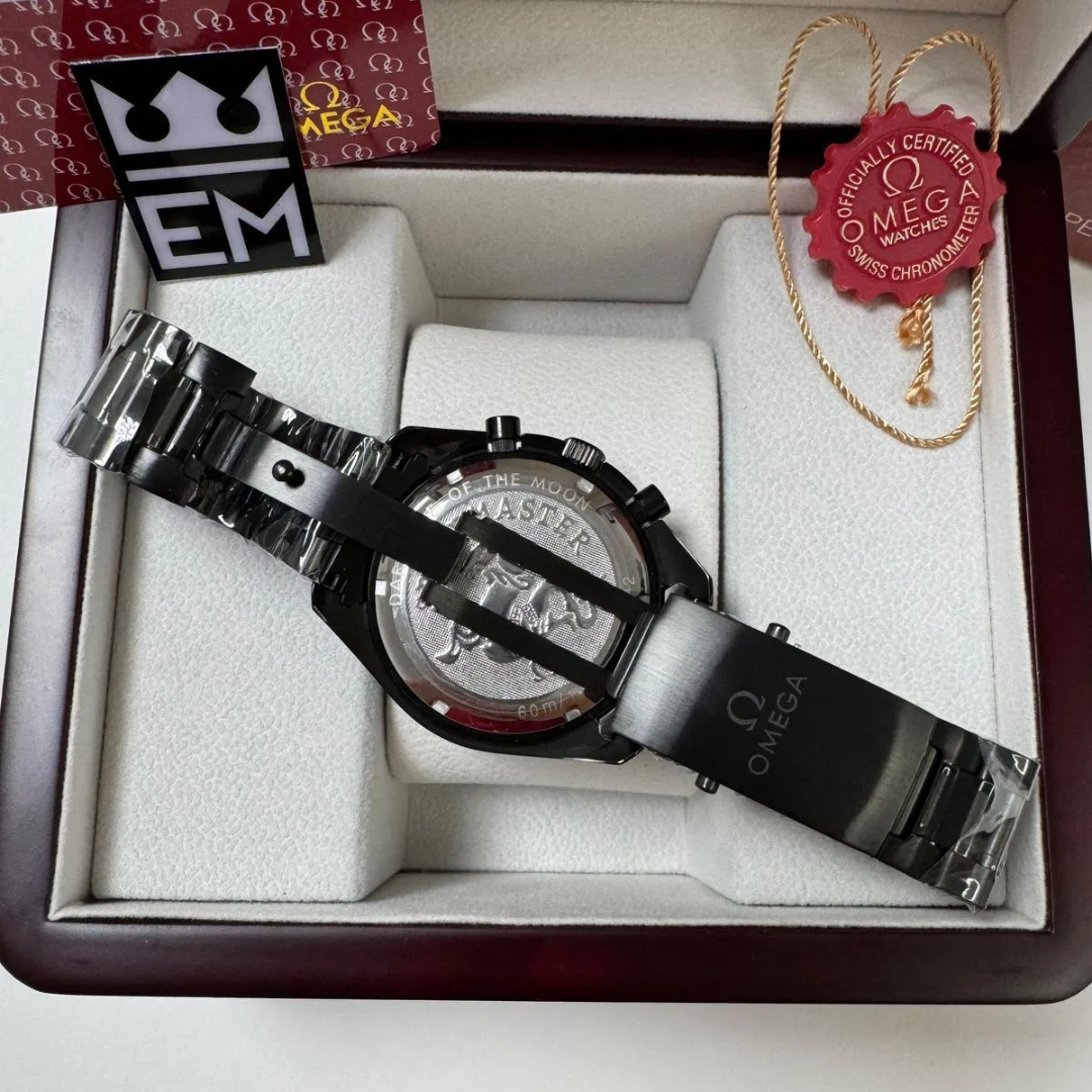 Speedmaster “Full Black Steel” – Co-Axial Chronometer Omega